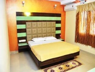 7 Hills Inn Tirupati Bagian luar foto