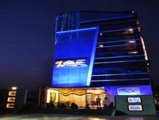 7 Hills Inn Tirupati Bagian luar foto