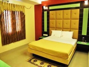 7 Hills Inn Tirupati Bagian luar foto